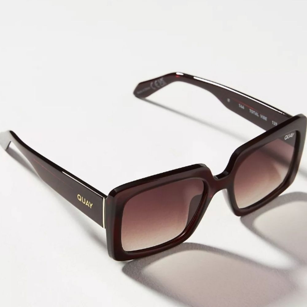 Quay Australia Total‎ Vibe Sunglasses- Brown